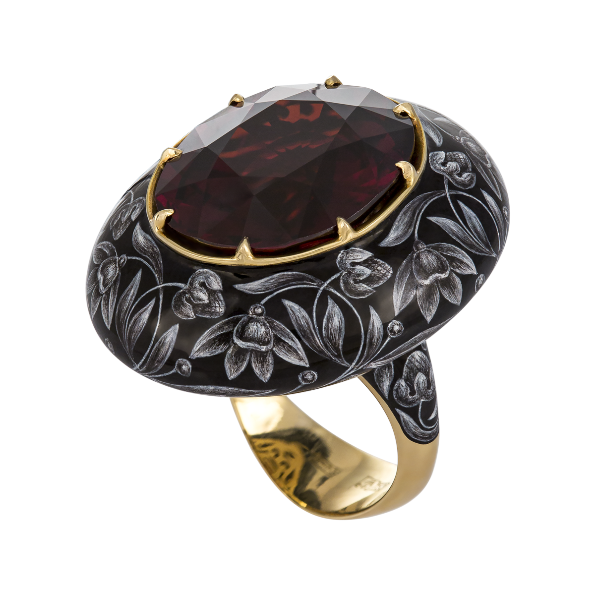 Ring with painted enamel